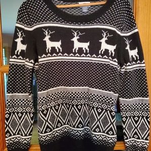 L Festive Sweater